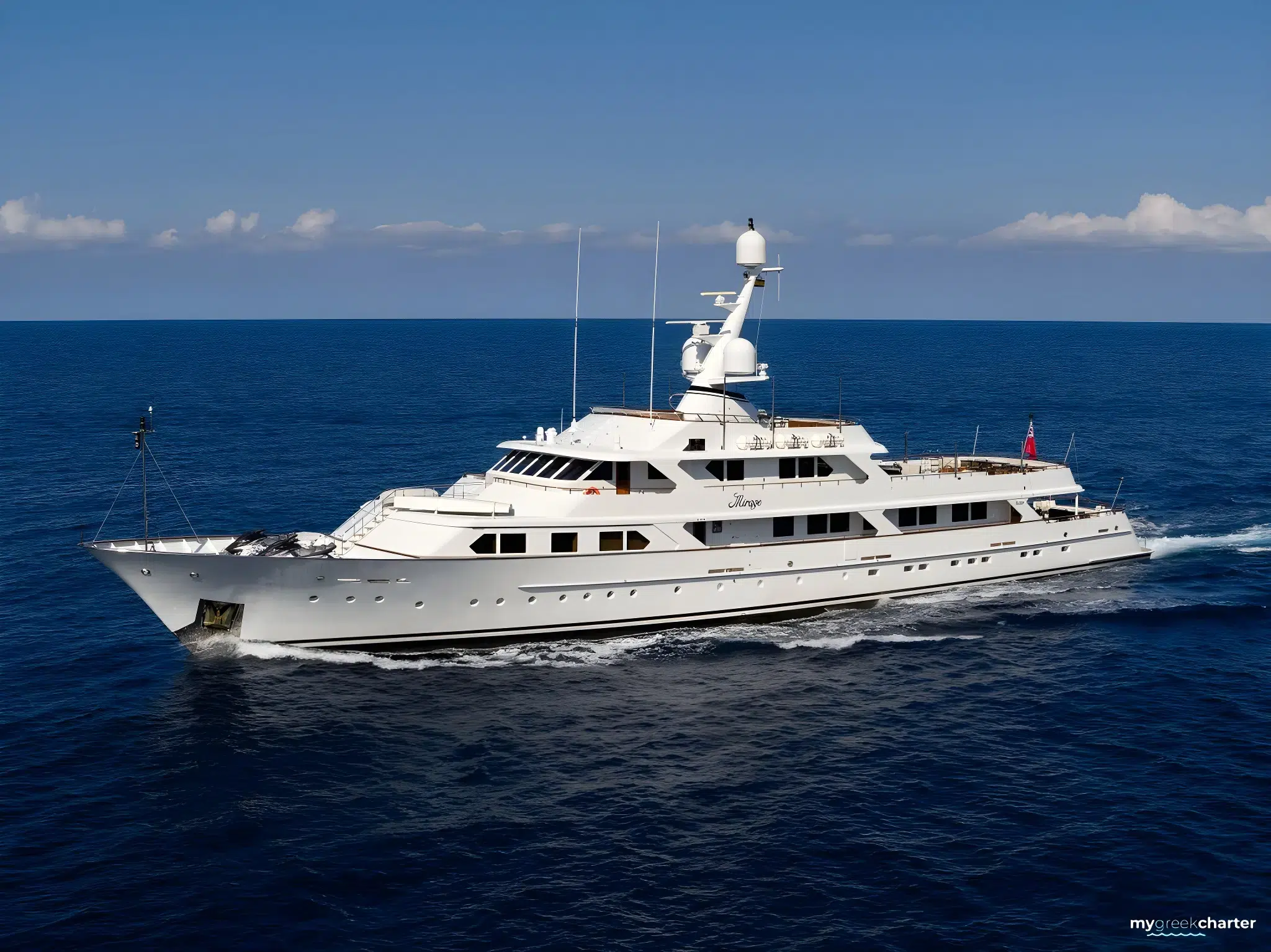 LA MIRAGE yacht