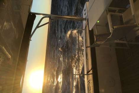 Review img # 13 of the yacht MOONDANCE