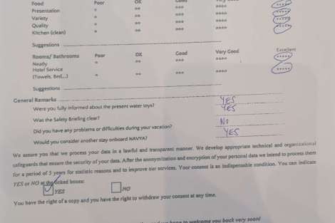 Review img # 13 of the yacht NAVYA