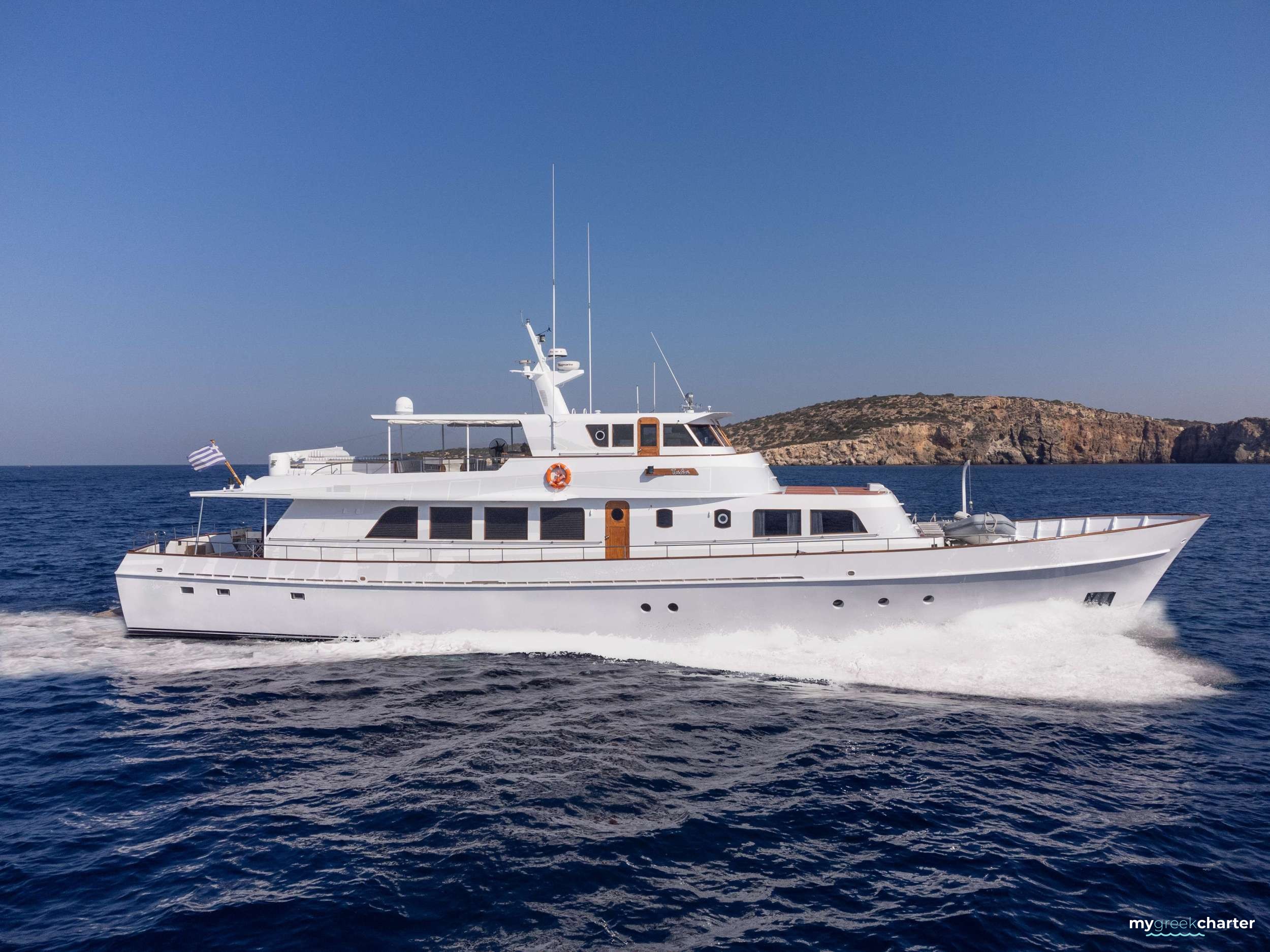 Motor yacht TAKA